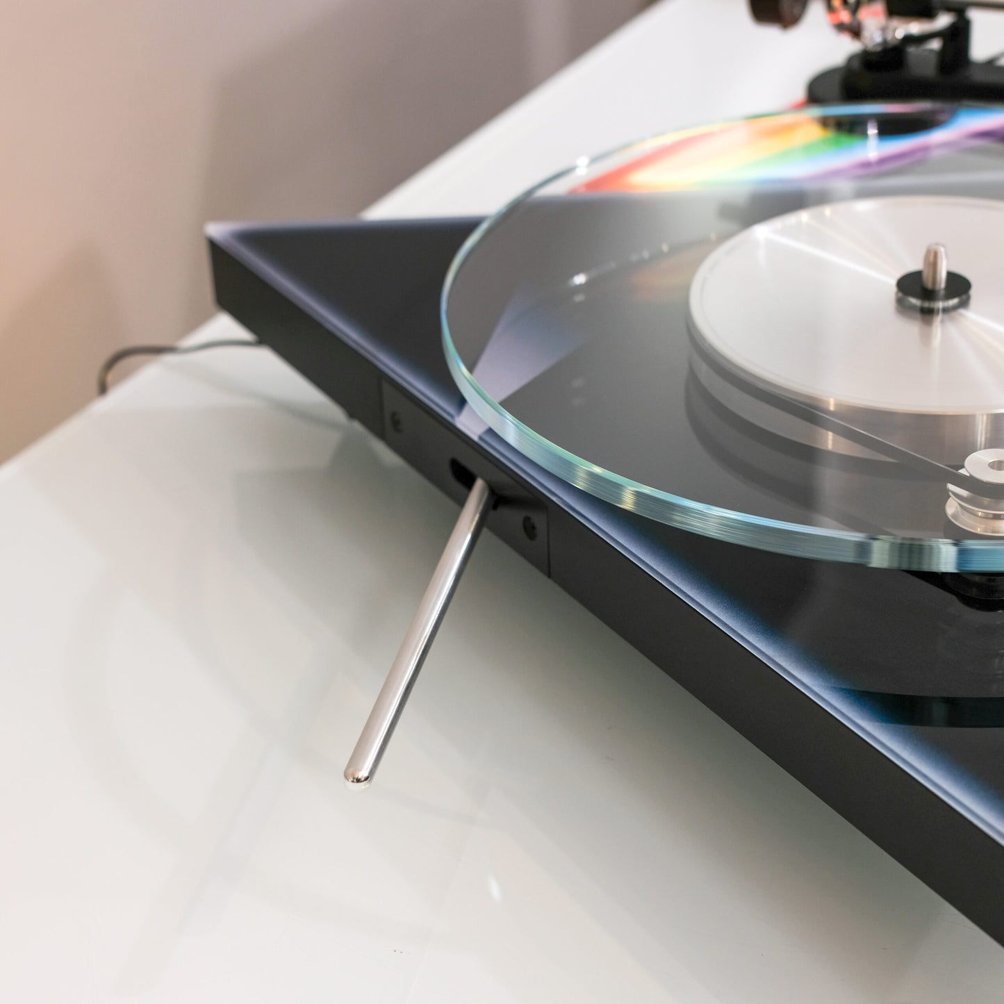 🌙 The Dark Side of The Moon Turntable