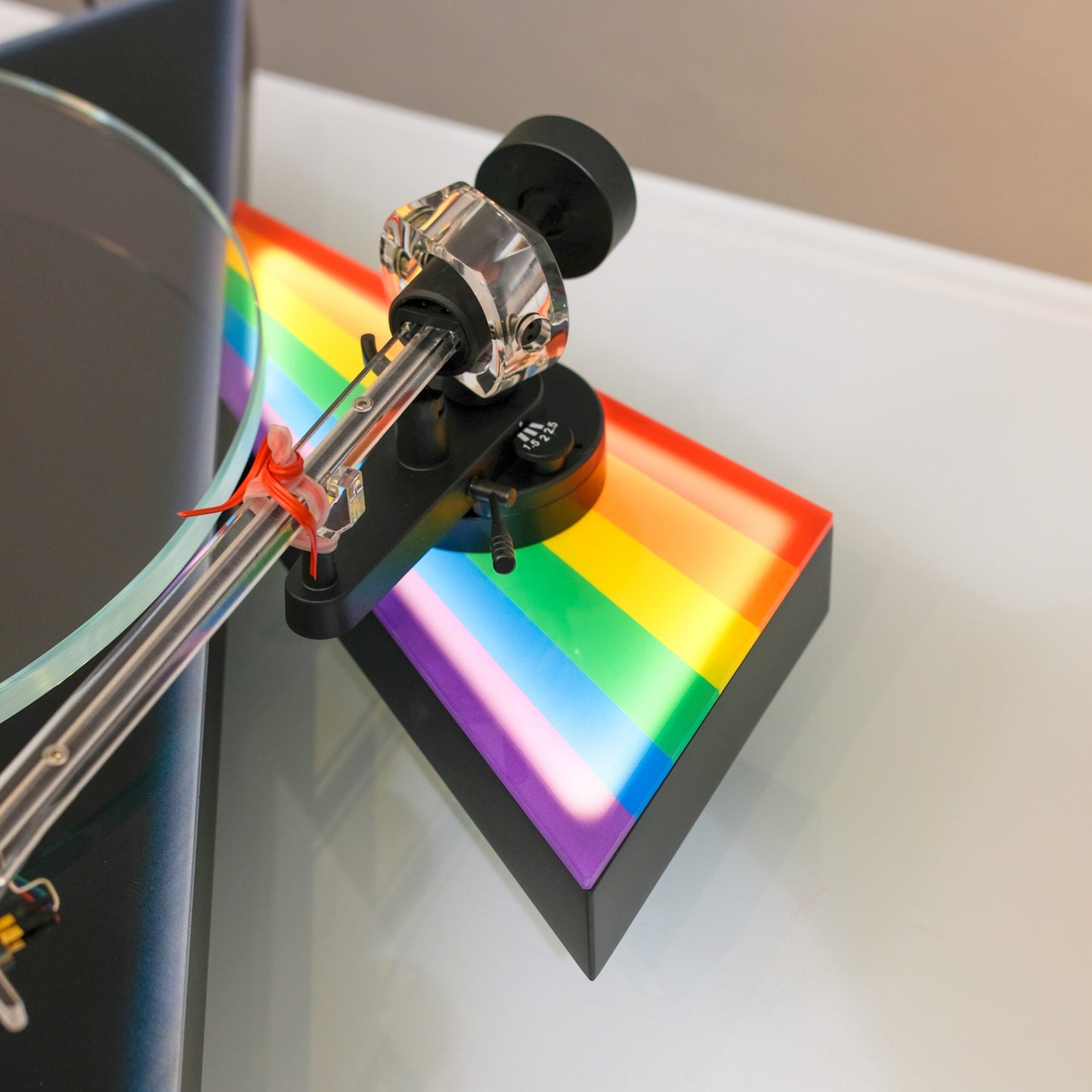 🌙 The Dark Side of The Moon Turntable
